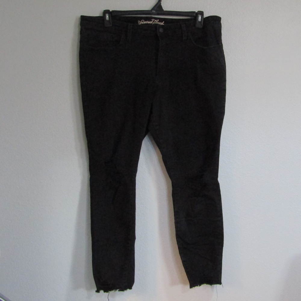 Universal Thread Plus Size Jeans